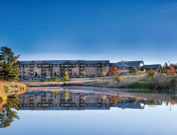 Club Wyndham Glacier Canyon hotel detail image 3