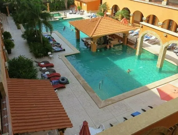 Marina Park Plaza Condos hotel detail image 2