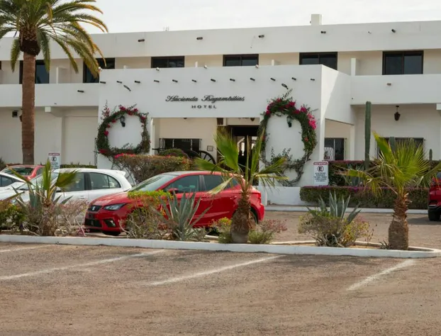 Hotel Hacienda Bugambilias La Paz & Centro de Convenciones hotel detail image 1