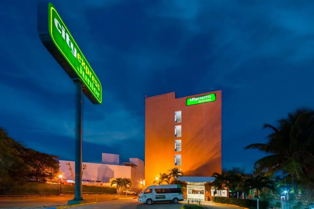 City Express Junior by Marriott Ciudad Del Carmen hotel hero