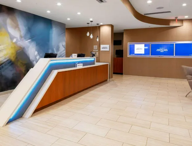 SpringHill Suites Kansas City Airport hotel detail image 3