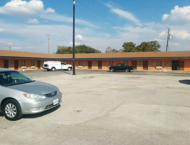 Budget Host Motel Gainesville hotel detail image 2