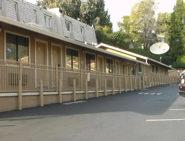 Laurel Inn hotel detail image 1