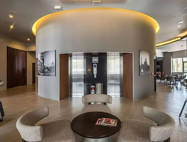 AC Hotel by Marriott Guadalajara Expo hotel detail image 3