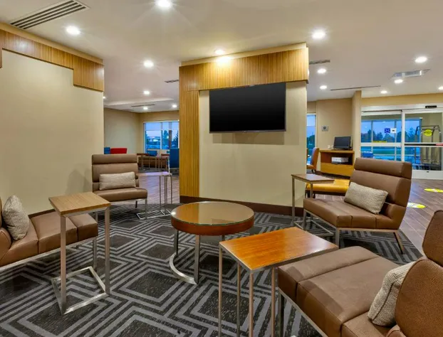 TownePlace Suites by Marriott Grand Rapids Airport Southeast hotel detail image 2