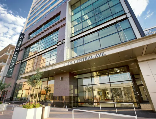 Courtyard Phoenix Downtown hotel detail image 2