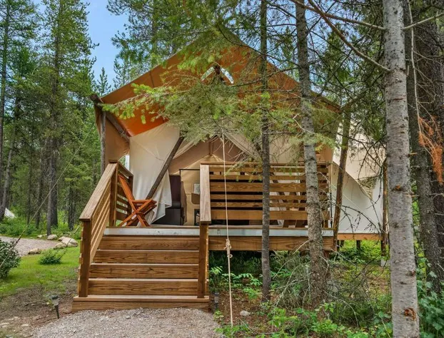 Under Canvas Glacier hotel detail image 3