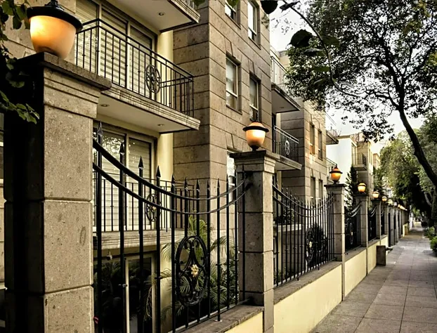 Suites Obelisk hotel detail image 1