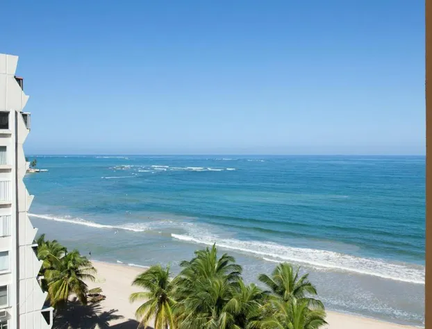 Courtyard by Marriott Isla Verde Beach Resort hotel detail image 2