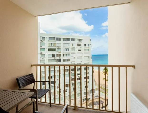 Courtyard by Marriott Isla Verde Beach Resort hotel detail image 4