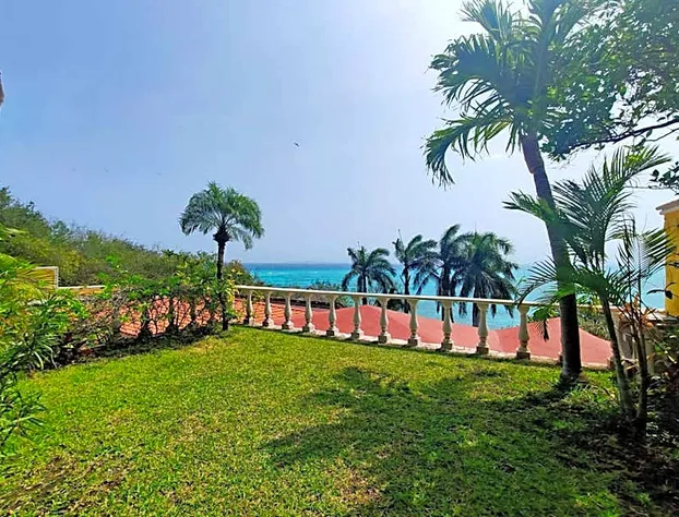 Hotel La Joya hotel detail image 4