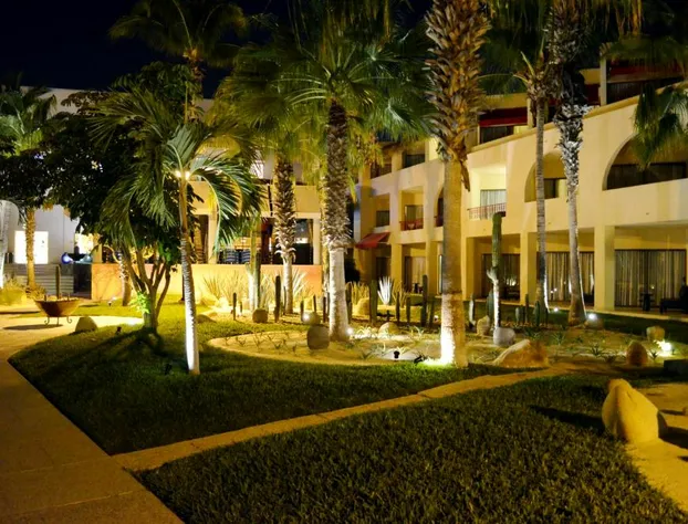 Grand Decameron Los Cabos, A Trademark All Inclusive Resort hotel detail image 1