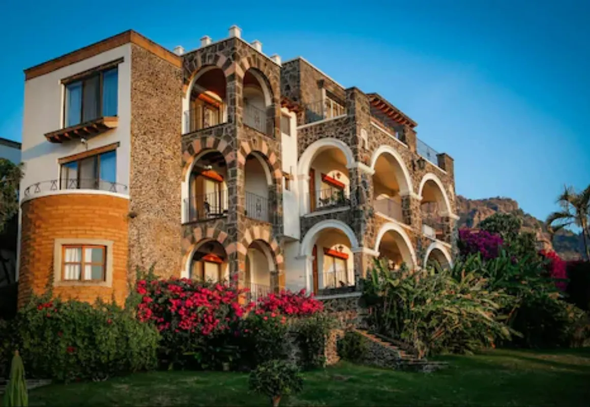 Posada del Tepozteco - Hotel & Gallery hotel hero