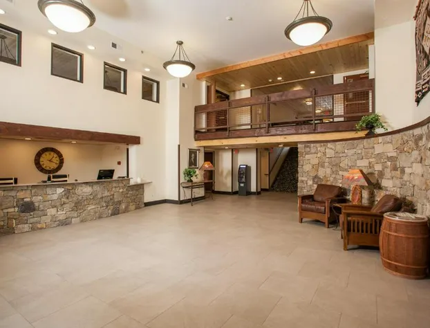 Red Feather Lodge hotel detail image 4