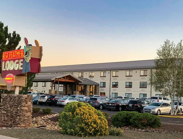 Red Feather Lodge hotel detail image 2