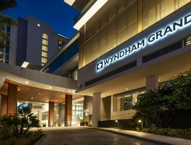 Wyndham Grand Clearwater Beach hotel detail image 1