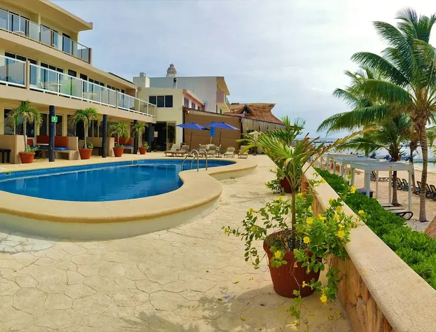 Hacienda Morelos Beach Front Hotel hotel detail image 1
