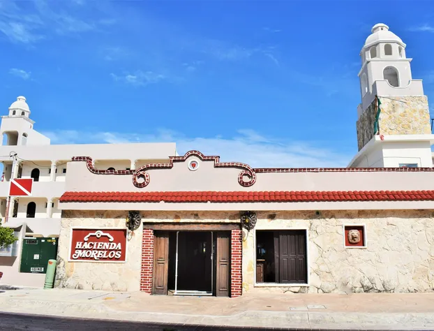 Hacienda Morelos Beach Front Hotel hotel detail image 2
