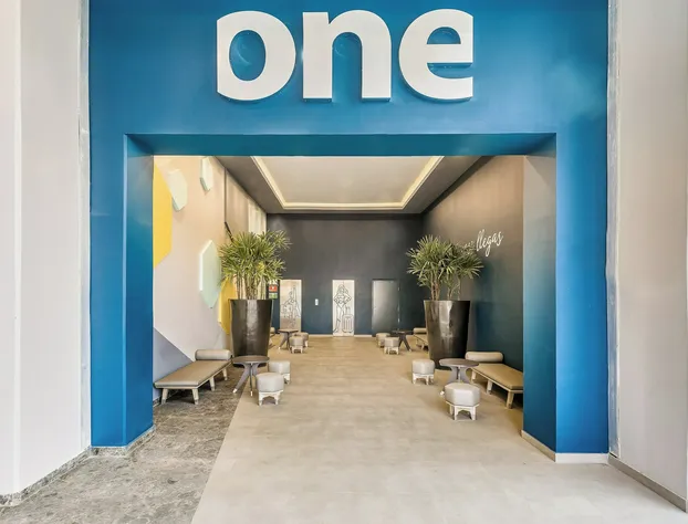 One Acapulco Costera hotel detail image 3