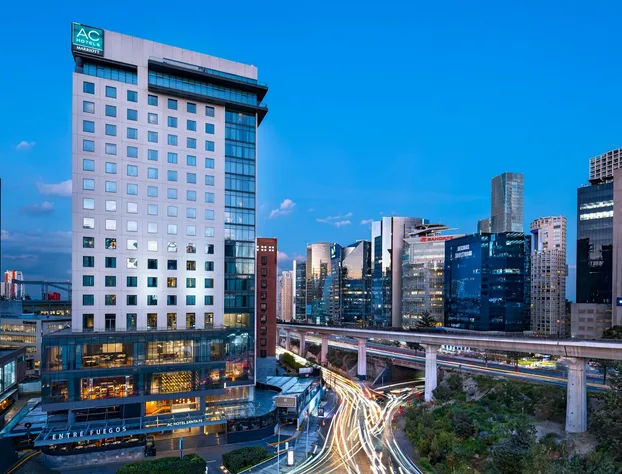 Ac Hotel Santa Fe hotel detail image 2