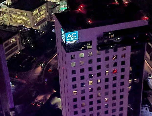 Ac Hotel Santa Fe hotel detail image 4