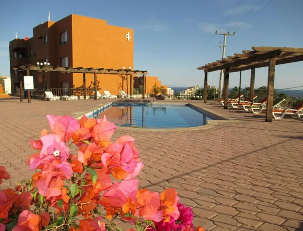 Sunrock Hotel and Suites hotel detail image 4