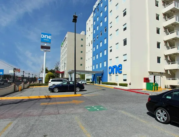 One Querétaro Plaza Galerías hotel detail image 1