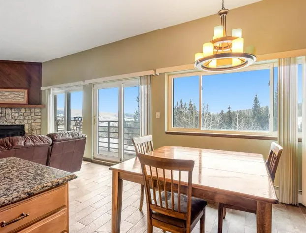 Buffalo Ridge hotel detail image 3