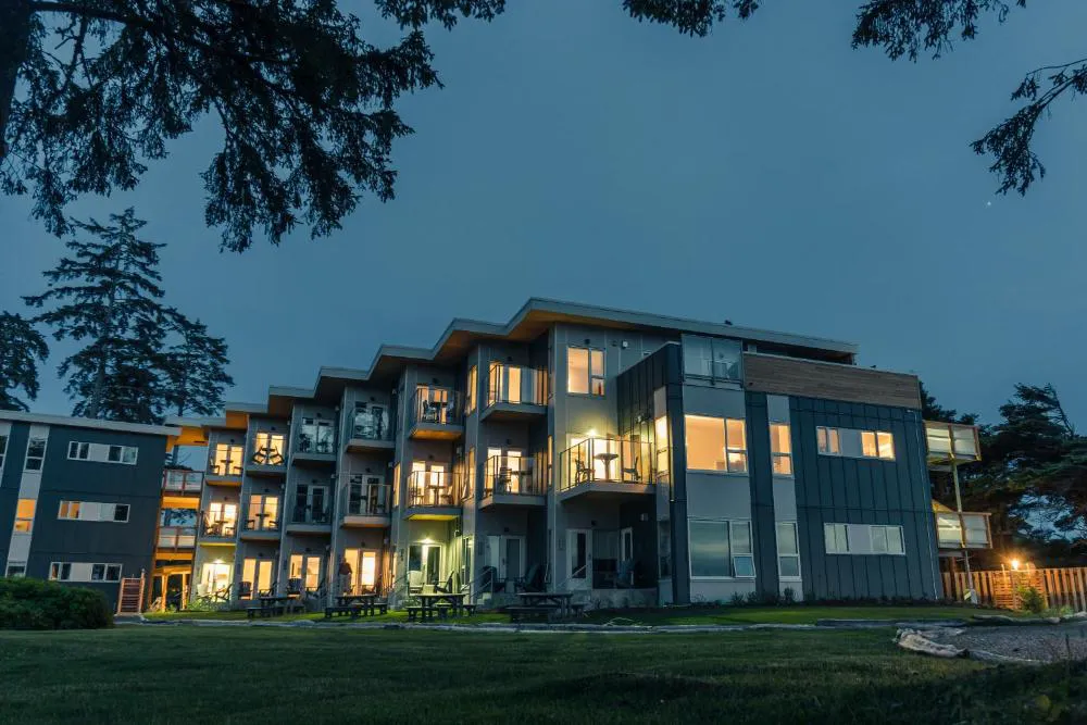 Pacific Sands Beach Resort hotel hero