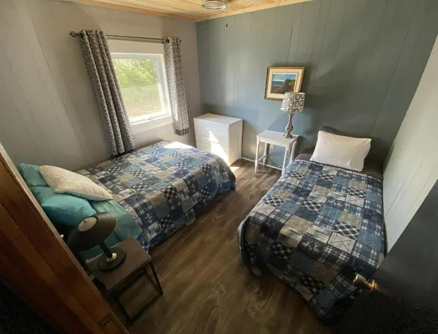 Pines Motel hotel detail image 2