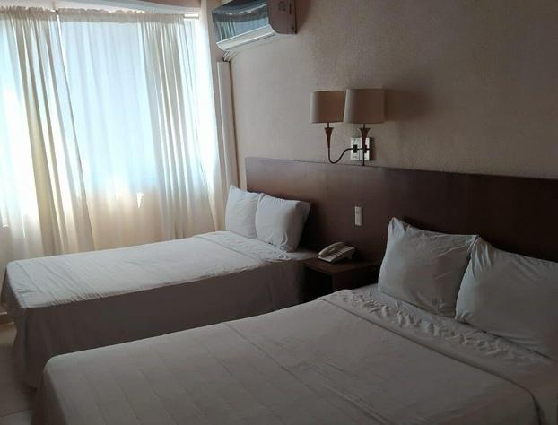 Gran Santiago Plaza hotel detail image 3