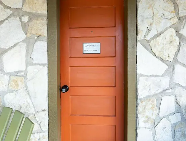 The Leakey Inn by CMD hotel detail image 3