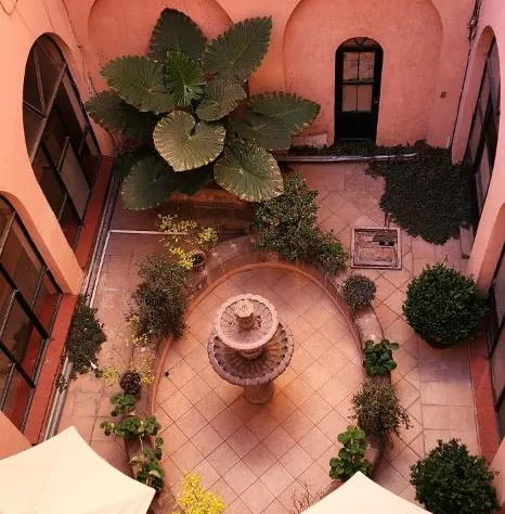 Hotel Posada de la Moneda hotel detail image 1