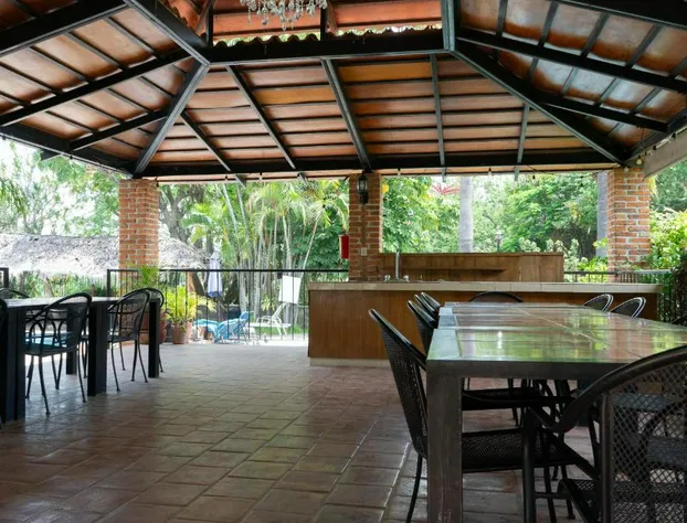 La Joya del Lago hotel detail image 2