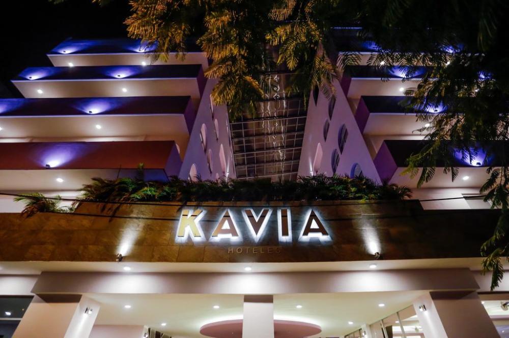 Hotel Kavia Cancun hotel hero
