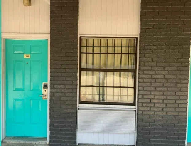 Abrams Inn hotel detail image 2