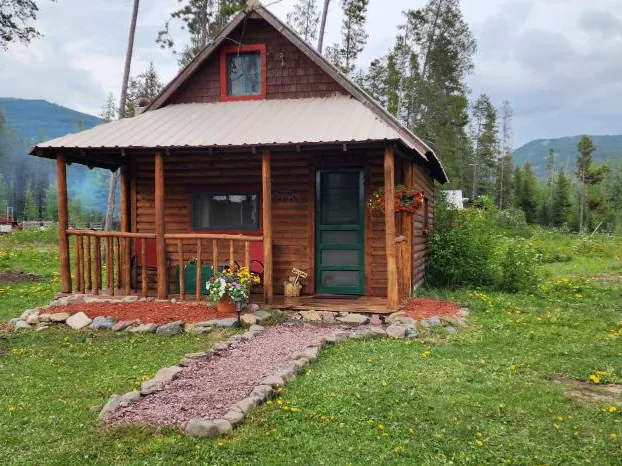 Bear Creek Guest Ranch hotel detail image 1