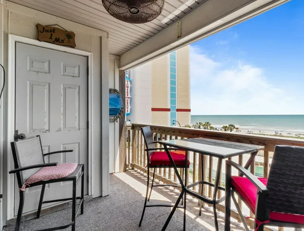 Ocean Terrace hotel detail image 4