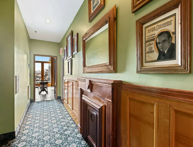 The Historic Blue Moon Hotel - NYC hotel detail image 4