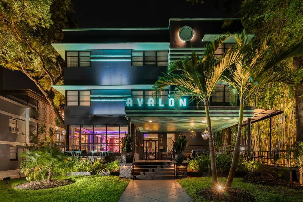 Avalon Hotel Downtown St. Petersburg hotel hero