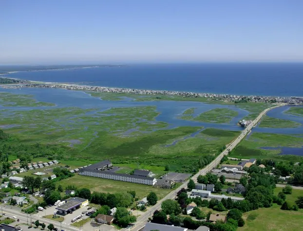 Misty Harbor Resort hotel detail image 3