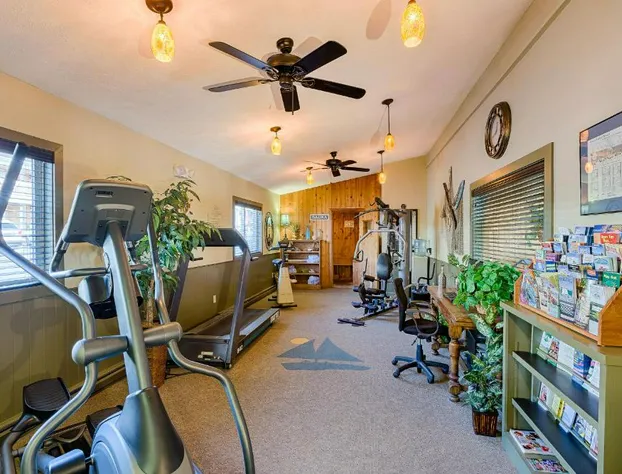 Misty Harbor Resort hotel detail image 4