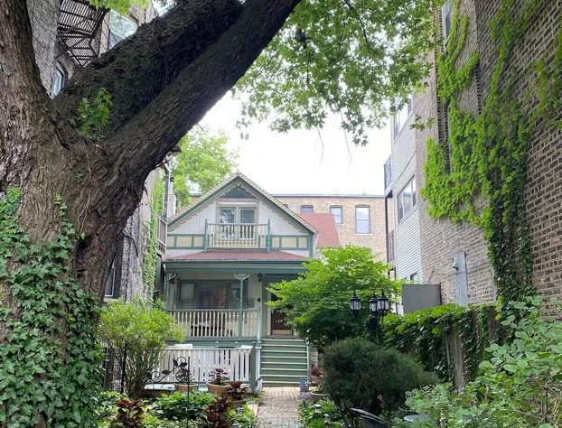 The Villa Toscana hotel detail image 3