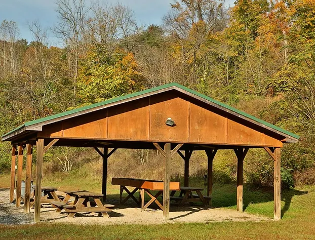 Poplar Point Condo Unit 12F by Eden Crest hotel detail image 3