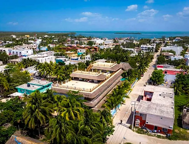 Tropical Suites by Mij hotel detail image 3