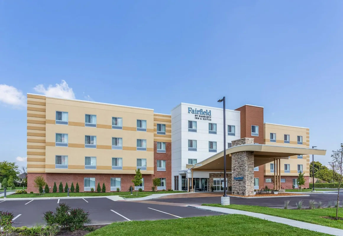 Fairfield Inn & Suites by Marriott Franklin hotel hero