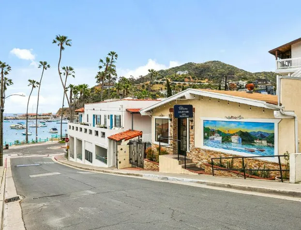 Catalina Courtyard Suites hotel detail image 2