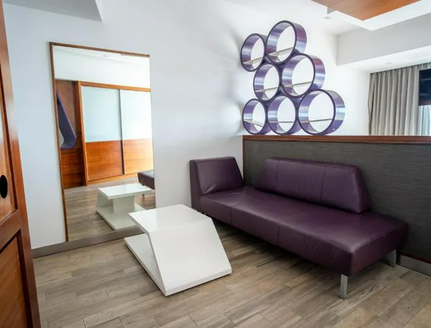 Sonata Hotel hotel detail image 4