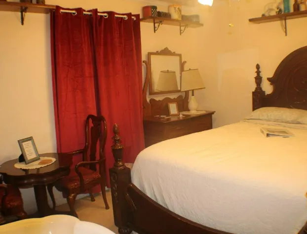 Serenity Hill Bed and Breakfast hotel detail image 3