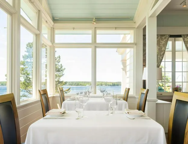 Spruce Point Inn hotel detail image 1